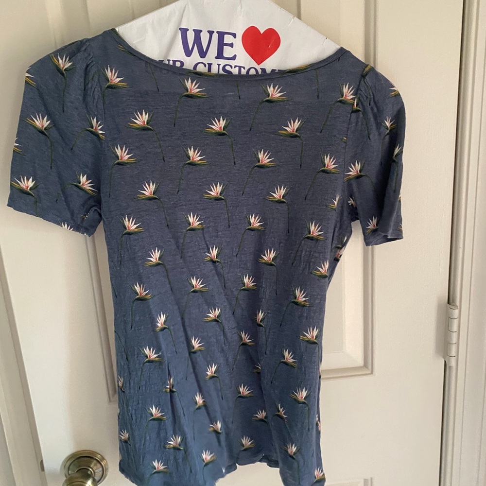 Ann Taylor Blue Linen Floral Short Sleeve Tee